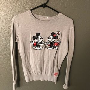 Long sleeve Mickey and Minnie Mouse top